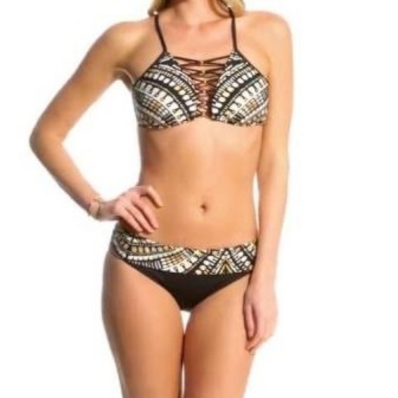 Kenneth Cole Other - Kenneth Cole Desert Romance Swimsuit